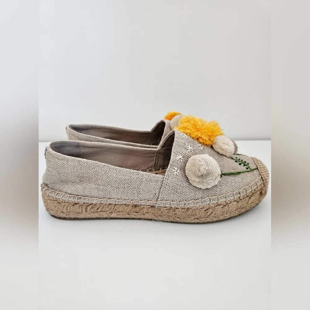 Tory Burch Ellis Pom-Pom Floral Espadrilles - Size 8 - 3D Mimosa Embroidery
